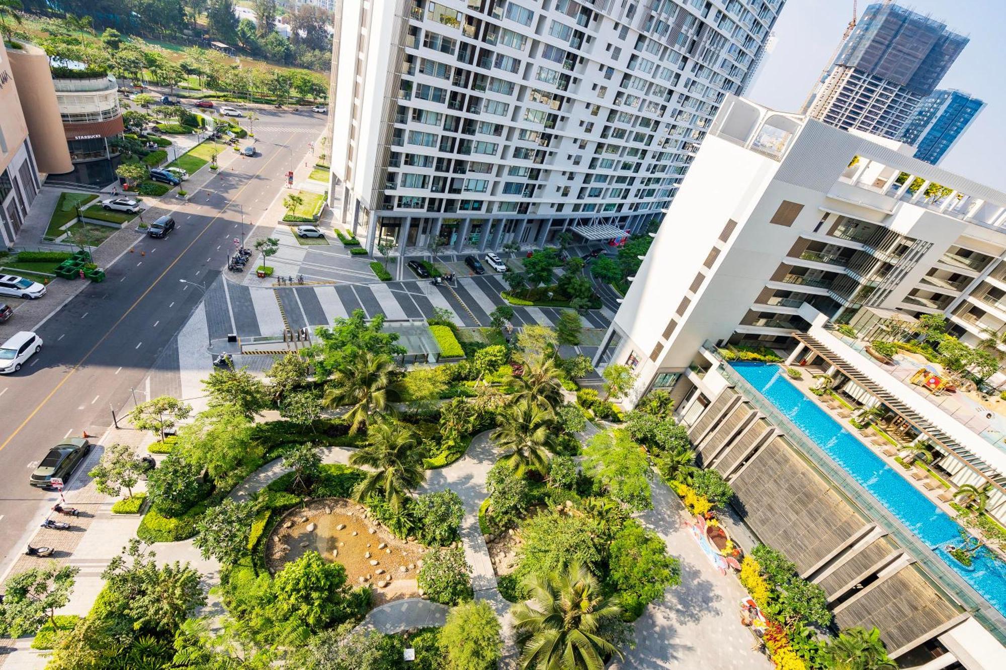 The Peak Midtown Twobedroom With Balcony Ho Chi Minh-stad Buitenkant foto